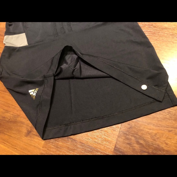 Adidas Tank Top. Climacool Breathable, Size Small - Picture 8 of 8